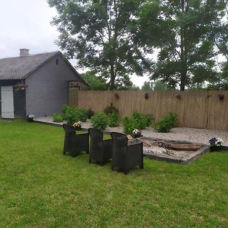 Zakrzewo Zalesie Dom W Malowniczej Wsi Z Imprezowa Stodola Hot Tub Jacuzziヴィラ エクステリア 写真