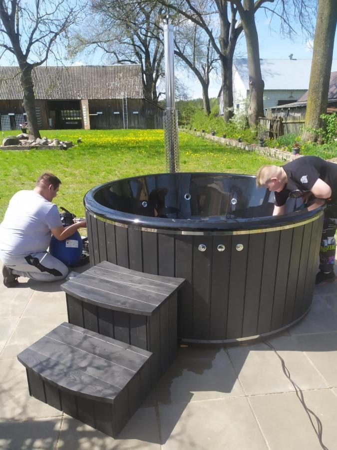 Zakrzewo Zalesie Dom W Malowniczej Wsi Z Imprezowa Stodola Hot Tub Jacuzziヴィラ エクステリア 写真